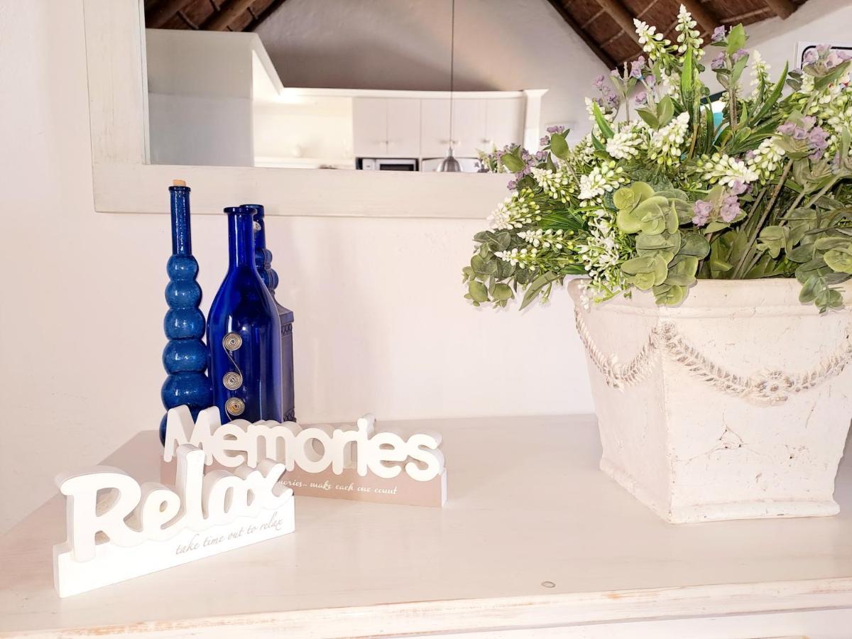 Zandtorini Seaside Cottage Struisbaai Zewnętrze zdjęcie